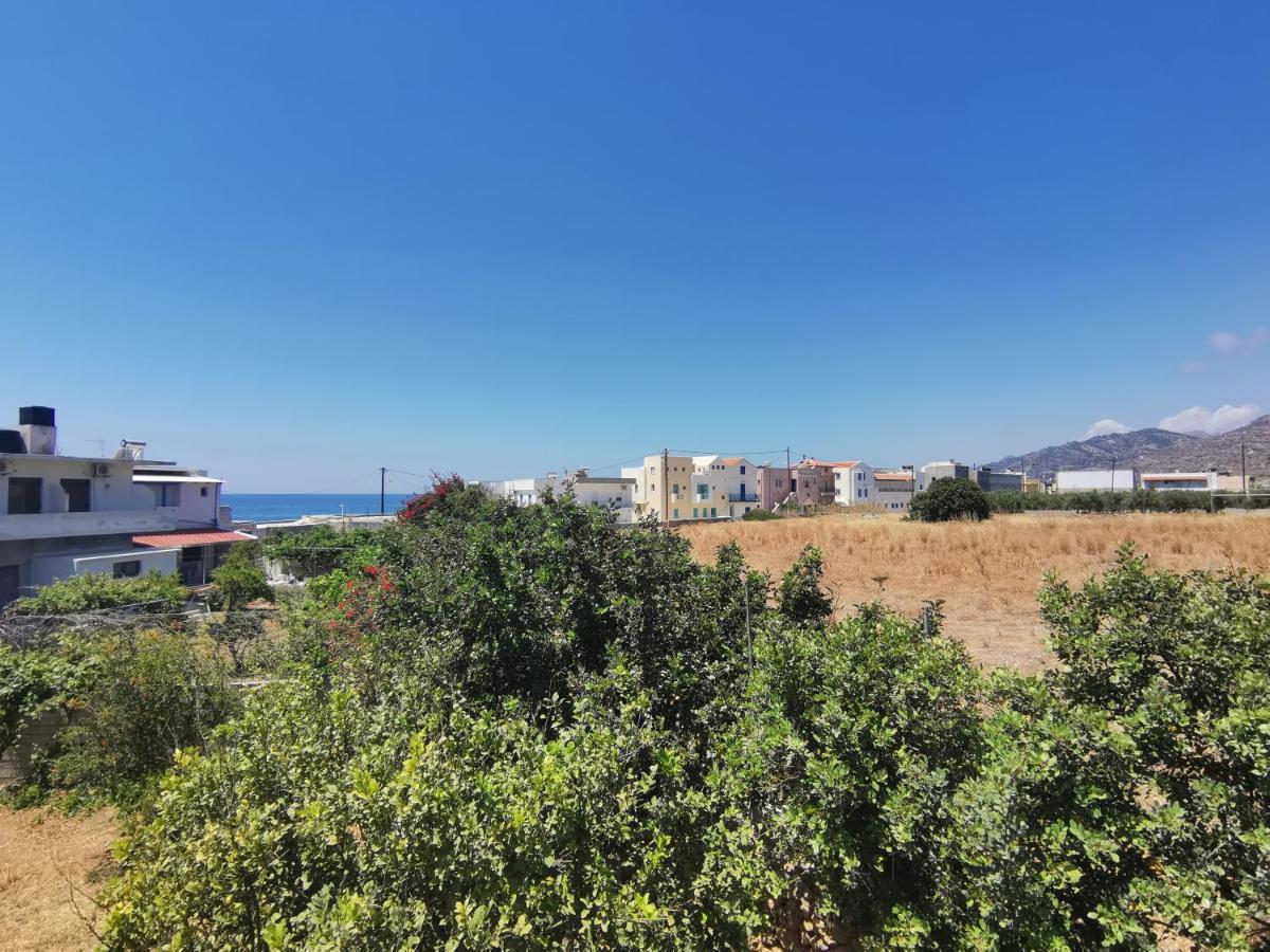 Βig Βlue Apartments Makrýgialos Esterno foto