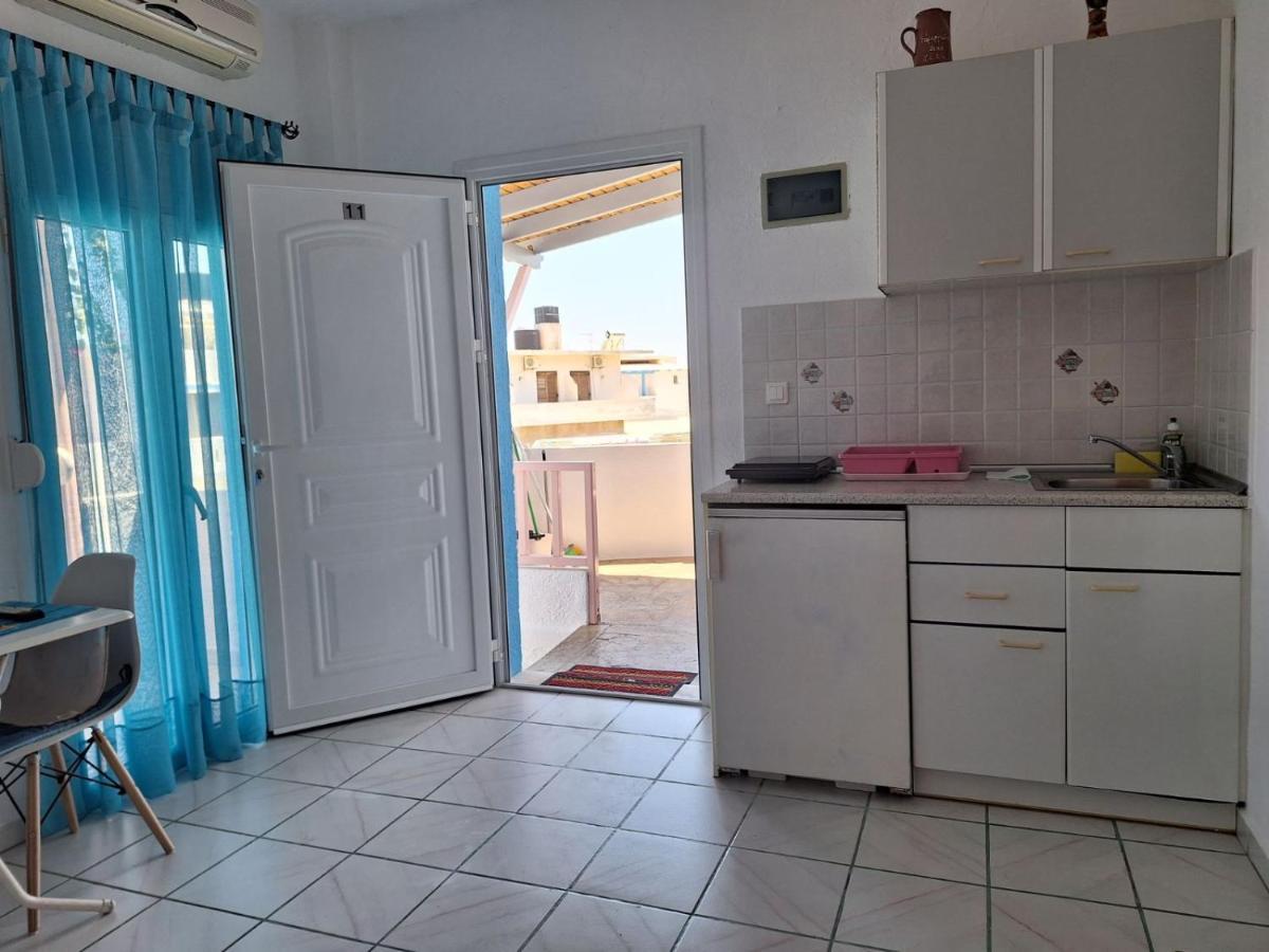Βig Βlue Apartments Makrýgialos Esterno foto